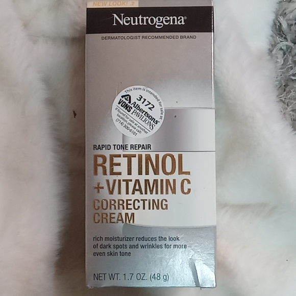 Neutragena RAPID TONE REPAIR Cream - Picture 1 of 4